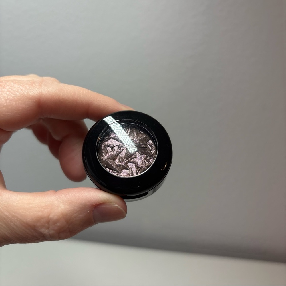 MAC Deep Twinkle Extra Dimension Eye Shadow - Picture 2 of 3